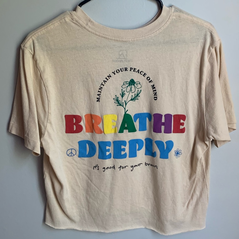 Rainbow Puff Print Breath Deeply Repurpose T-shirt Size M